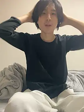 youta200 online show from April 2026 09:29:01 PM