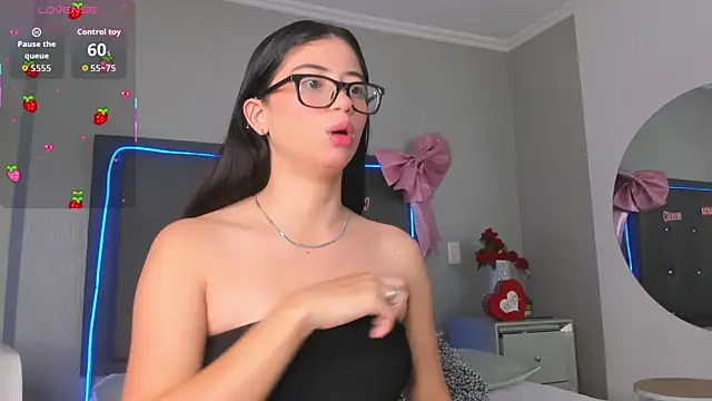 mia gomez7 online show from March 2026 01:02:02 PM