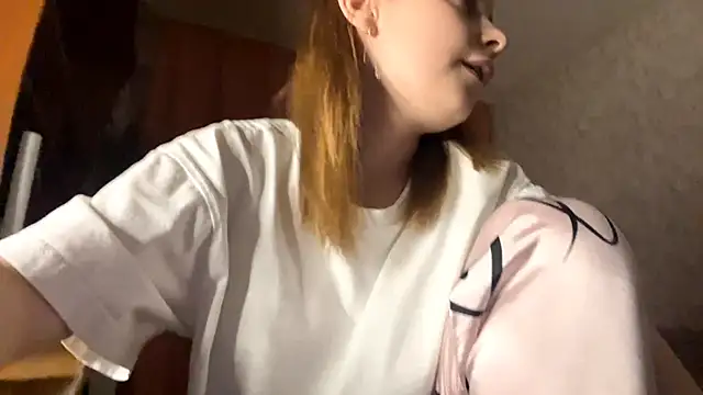 SageFennell online show from April 2026 05:07:01 PM