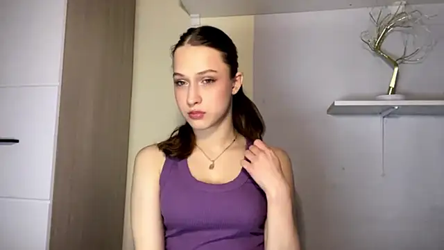 AssumingPail online show from April 2026 06:47:01 PM