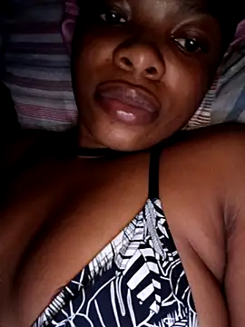 Snapshot of Smalltitiesxxx chatting on April 2026 03:53:02 AM Smalltitiesxxx online show from April 2026 03:53:02 AM