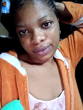 Snapshot of Smalltitiesxxx chatting on April 2026 04:30:01 AM Smalltitiesxxx online show from April 2026 04:30:01 AM