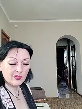 HelgaDennis online show from June 2026 04:29:01 PM