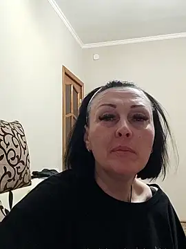 HelgaDennis online show from May 2026 09:53:02 PM