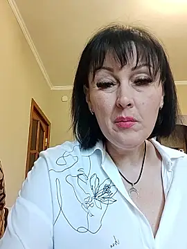 HelgaDennis online show from May 2026 05:46:01 AM