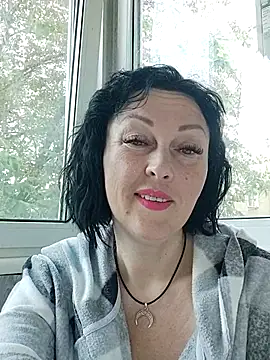 HelgaDennis online show from May 2026 04:10:01 AM