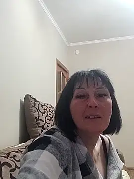 HelgaDennis online show from April 2026 07:26:02 PM