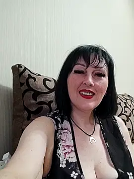HelgaDennis online show from May 2026 05:41:01 PM