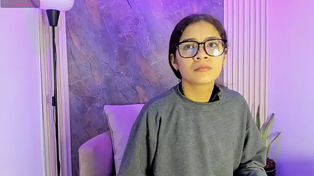 alina sauvage online show from May 2026 11:27:01 AM