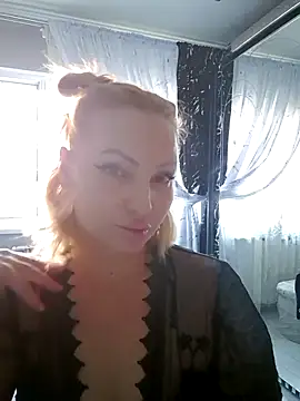Snapshot of AngelGlowx chatting on June 2026 04:07:01 PM AngelGlowx online show from June 2026 04:07:01 PM