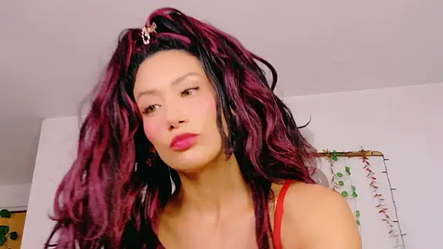 Ajua  Uva online show from April 2026 10:38:02 PM