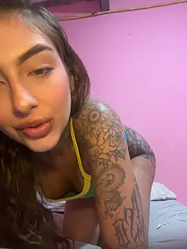 miiabellovic online show from May 2026 11:26:02 PM