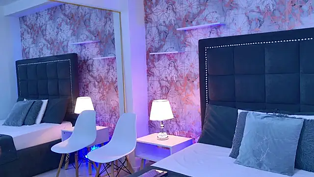 Snapshot of Ann__Evans chatting on April 2026 03:25:02 AM Ann Evans online show from April 2026 03:25:02 AM