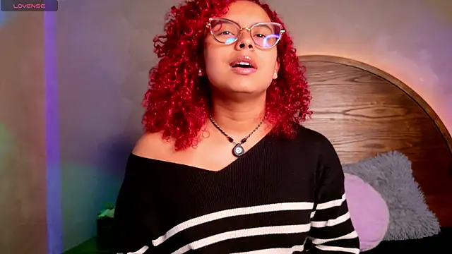 lara curly online show from March 2026 10:28:02 AM