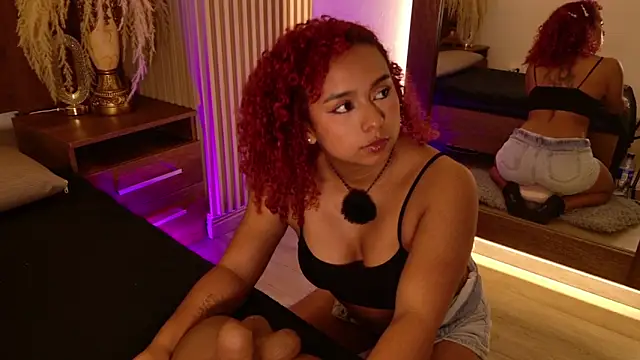 lara curly online show from June 2026 10:04:02 AM