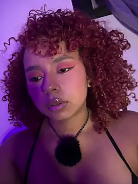 lara curly online show from June 2026 11:50:01 PM