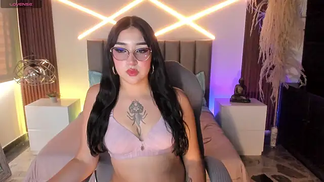 CharlotteWilliamss  online show from March 2026 08:13:01 PM