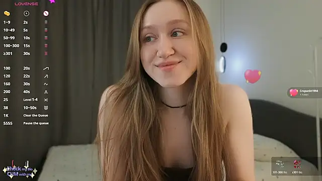 mowalova online show from April 2026 08:58:02 PM
