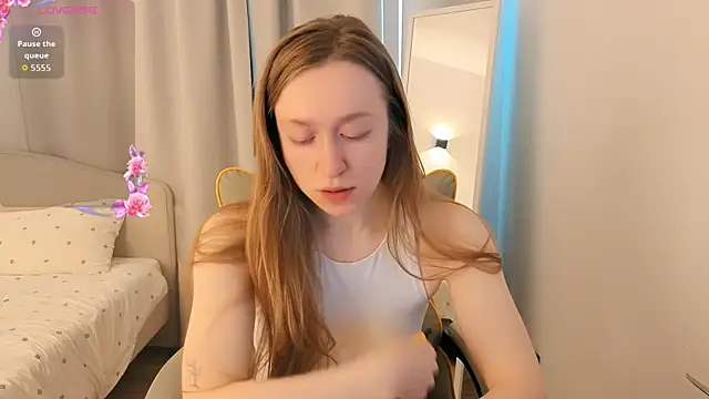 mowalova online show from July 2026 05:02:02 AM