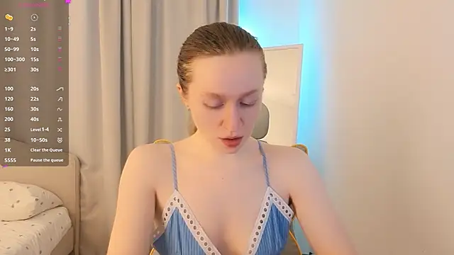 mowalova online show from July 2026 05:07:01 AM