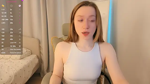 mowalova online show from July 2026 05:52:01 AM