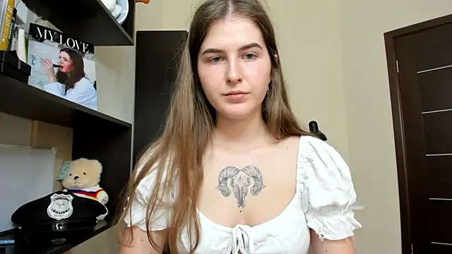 OhMyAlice online show from May 2026 10:33:01 AM