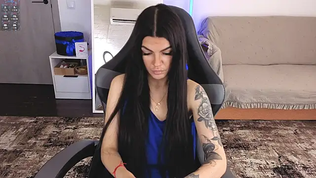 AnacondaOnn online show from May 2026 05:45:02 AM