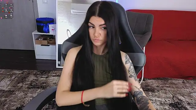 AnacondaOnn online show from June 2026 05:37:01 AM