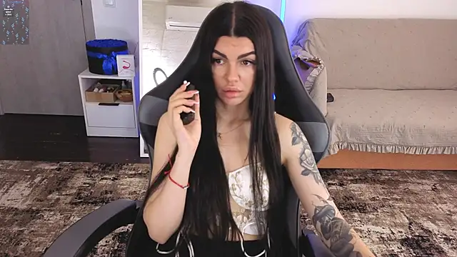 AnacondaOnn online show from May 2026 05:38:02 AM