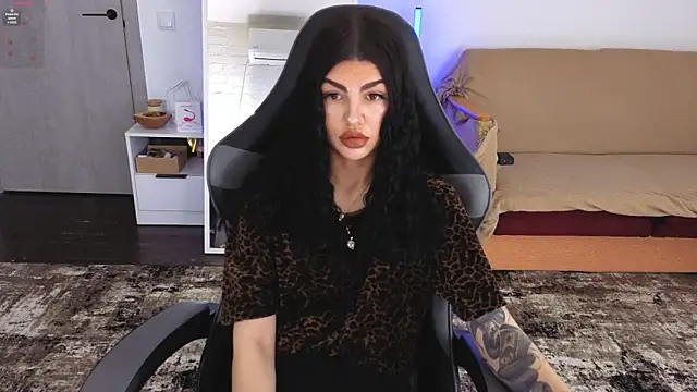 AnacondaOnn online show from March 2026 06:44:01 AM