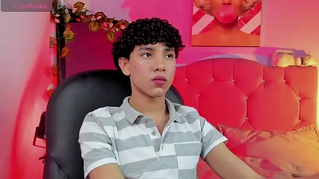 artemis jones online show from March 2026 08:53:01 PM