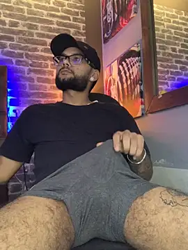 KyleJoss30 online show from April 2026 09:42:02 PM