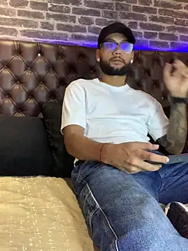 KyleJoss30 online show from March 2026 09:15:02 PM