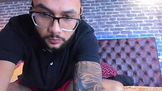 KyleJoss30 online show from May 2026 09:09:02 PM