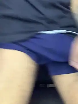 KyleJoss30 online show from April 2026 09:54:01 PM