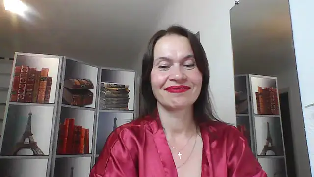 Snapshot of Selena_Moo chatting on June 2026 08:39:02 PM Selena Moo online show from June 2026 08:39:02 PM