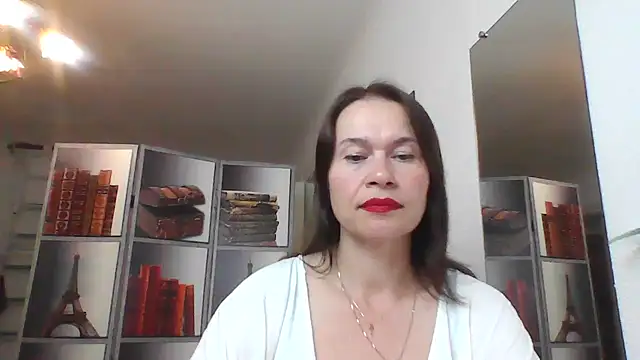 Snapshot of Selena_Moo chatting on June 2026 10:04:01 AM Selena Moo online show from June 2026 10:04:01 AM