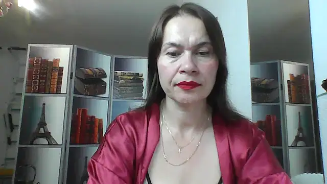 Snapshot of Selena_Moo chatting on July 2026 10:49:01 AM Selena Moo online show from July 2026 10:49:01 AM