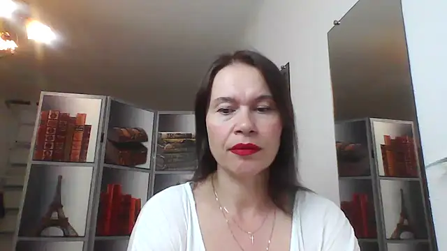 Snapshot of Selena_Moo chatting on June 2026 08:23:02 AM Selena Moo online show from June 2026 08:23:02 AM