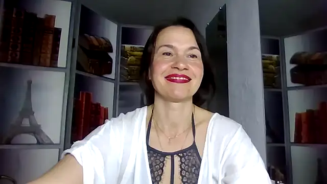 Selena Moo online show from March 2026 08:26:33 AM