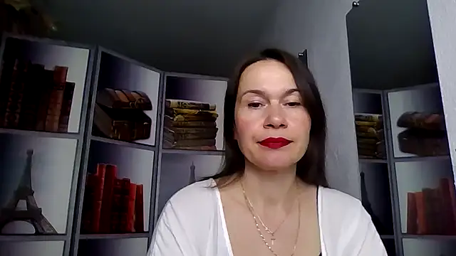 Selena Moo online show from April 2026 06:49:02 AM