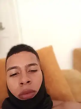 alejo king02 online show from April 2026 03:35:02 PM