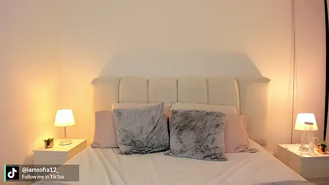 miss sofyy online show from June 2026 01:11:02 AM