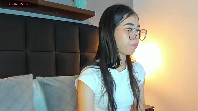 sofi alix online show from April 2026 08:05:02 PM