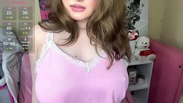 AvroraDisney online show from April 2026 03:09:01 PM