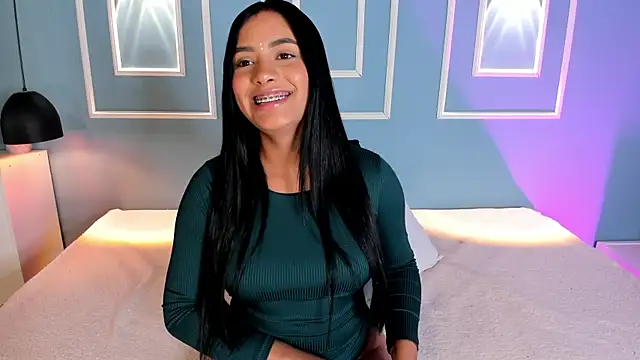 Agatha Zc  online show from April 2026 01:41:01 PM