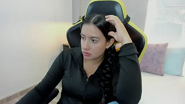 Snapshot of kira_relish chatting on April 2026 11:15:01 AM kira relish online show from April 2026 11:15:01 AM