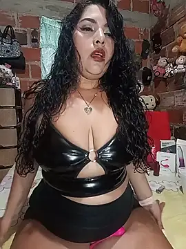 Snapshot of Candy_hot_crush chatting on June 2026 04:46:02 AM Candy hot crush online show from June 2026 04:46:02 AM