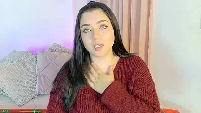 CamilaRougee online show from April 2026 02:52:01 PM