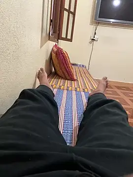 yassineamri online show from April 2026 06:47:01 PM